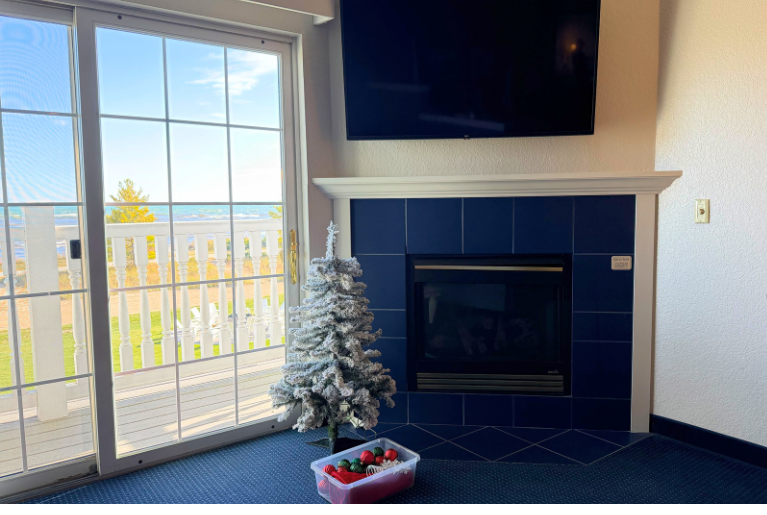 RENTABLE CHRISTMAS TREES WEBSITE SPECIALS GRAPHIC 3