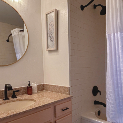 VILLA 849 2ND BATHROOM